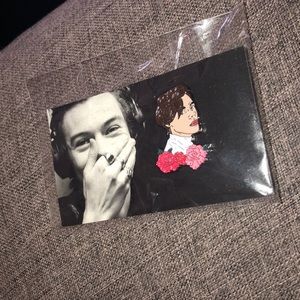 HARRY STYLES PIN ENAMEL